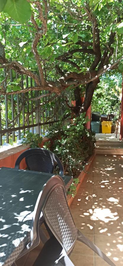 Un Po Di Relax A Pochi Passi Dal Mare! Appartement Àrbatax Buitenkant foto