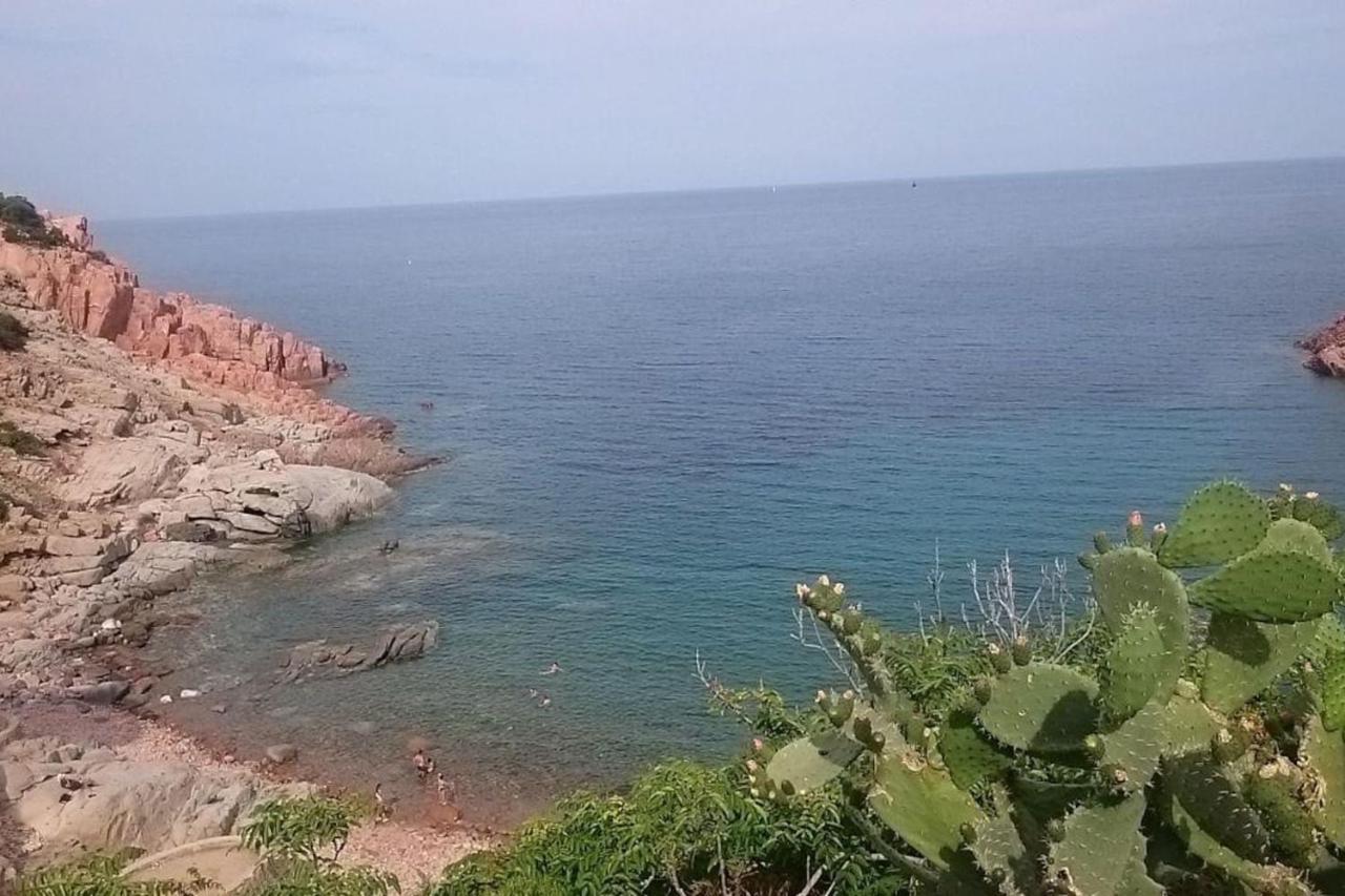 Un Po Di Relax A Pochi Passi Dal Mare! Appartement Àrbatax Buitenkant foto