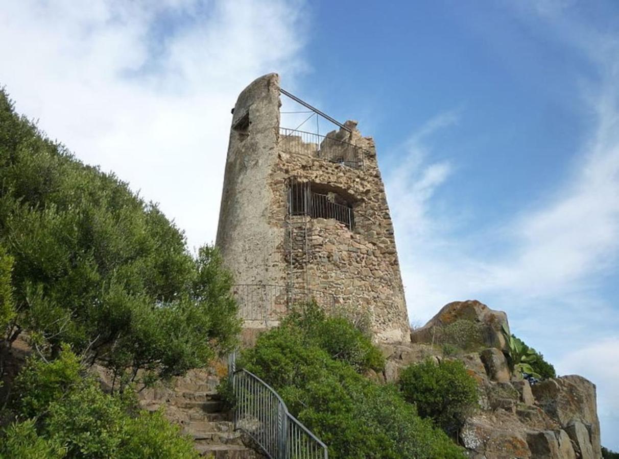Un Po Di Relax A Pochi Passi Dal Mare! Appartement Àrbatax Buitenkant foto